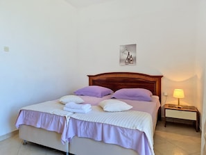 3 bedrooms, WiFi
