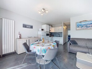 Interior - Les Marinas de la Plage I by Interhome (Port Camargue)
