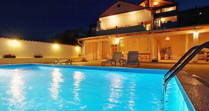 Ferienwohnung Zdenko by Interhome