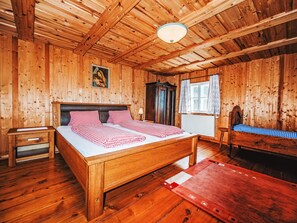4 chambres, accès à Internet (gratuit)
