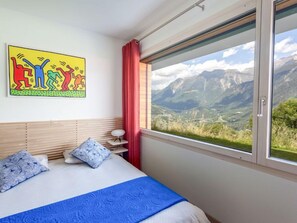 2 Schlafzimmer, Schreibtisch, Internetzugang