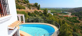 Del Azahar by Interhome