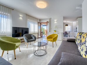 TV - Apartment Damir by Interhome (Crikvenica)