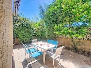 Outdoor dining - Villa Cassin by Interhome (Canet-Plage)