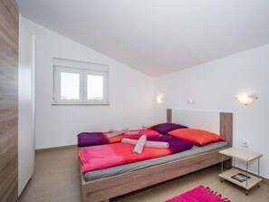 3 bedrooms, WiFi