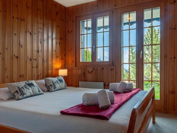 3 Schlafzimmer, Schreibtisch, WLAN