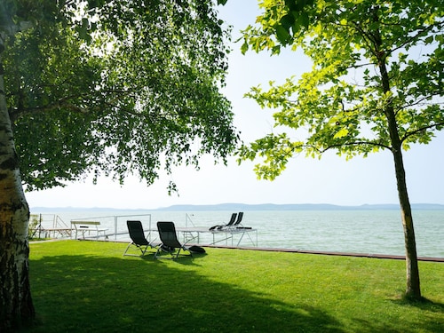 Lakefront 1 by Interhome