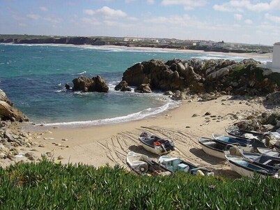 Rental portugal Lisboa Beach holiday home Lisbon Lourinha Peniche