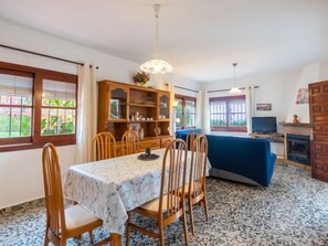 Interior - Can Fulgencio II by Interhome (Sant Carles Peralta)