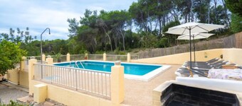 Can Fulgencio II by Interhome