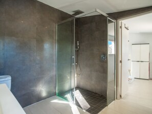 Hair dryer, towels - Can Bernat by Interhome (Biniamar)