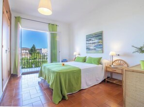 5 chambres, Internet gratuit