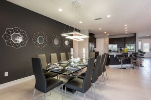 Villa (1 Bedroom) | Eigene Küche | Kühlschrank, Mikrowelle, Ofen, Herdplatte