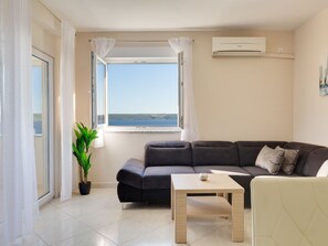 Flachbildfernseher, Kamin