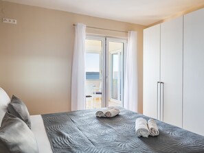 2 bedrooms, free Internet