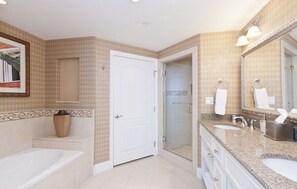 Villa (1 Bedroom) | Bathroom