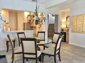 Villa (1 Bedroom) | Cuisine privée | Four, plaque de cuisson, lave-vaisselle, machine à expresso