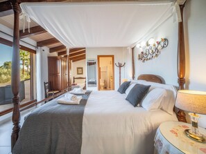 4 chambres, accès Internet