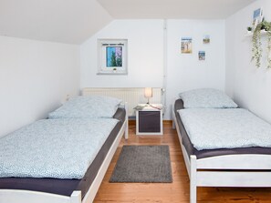 2 bedrooms