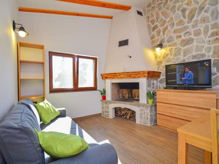Vacation Home Ante By Interhome - Brodarica