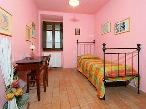 2 bedrooms, WiFi