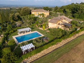 Pool - Vineyard View by Interhome (San Gimignano)