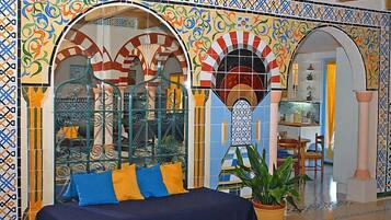 4 Schlafzimmer, BĂŒgeleisen/BĂŒgelbrett