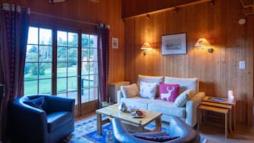 Flachbildfernseher, Kamin