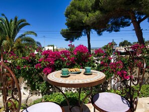 Outdoor dining - Mabrouk by Interhome (Jávea)