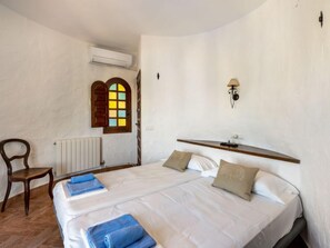 2 Schlafzimmer, Bügeleisen/Bügelbrett, WLAN