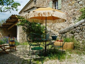 Outdoor dining - Du Brun by Interhome (Buis-les-Baronnies)