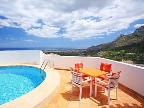 Pool - Monte y Mar by Interhome (Pego)