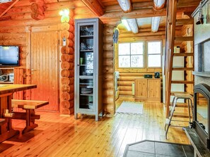 TV - Tikkatupa by Interhome (Kittilä)