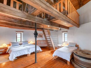 1 soverom, skrivebord og wi-fi