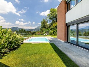 Opvarmet pool