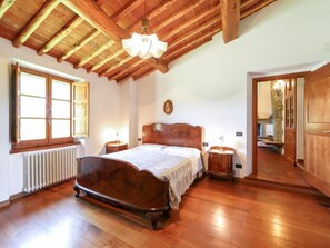 3 bedrooms, Internet