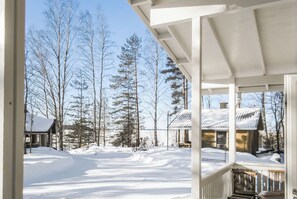 Inside other - Aurinkoniemi by Interhome (Kesälahti)