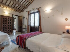 5 bedrooms, Internet