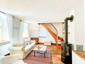 Fernseher, Kamin