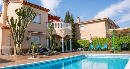 Mestral by Interhome