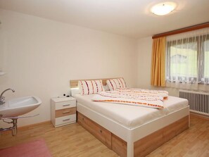 4 Schlafzimmer, WLAN