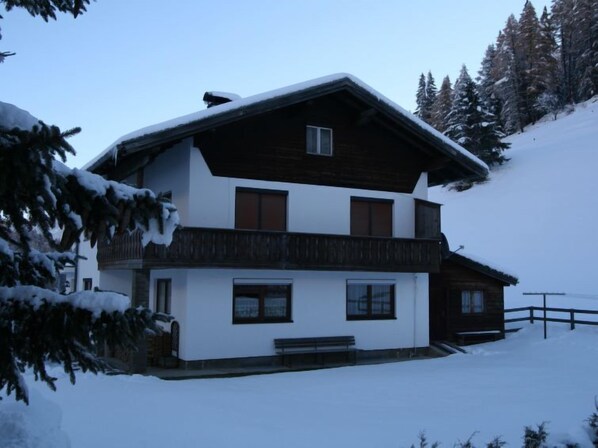 Esterni