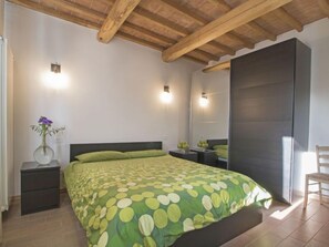 2 Schlafzimmer, Schreibtisch, kostenloses Internet