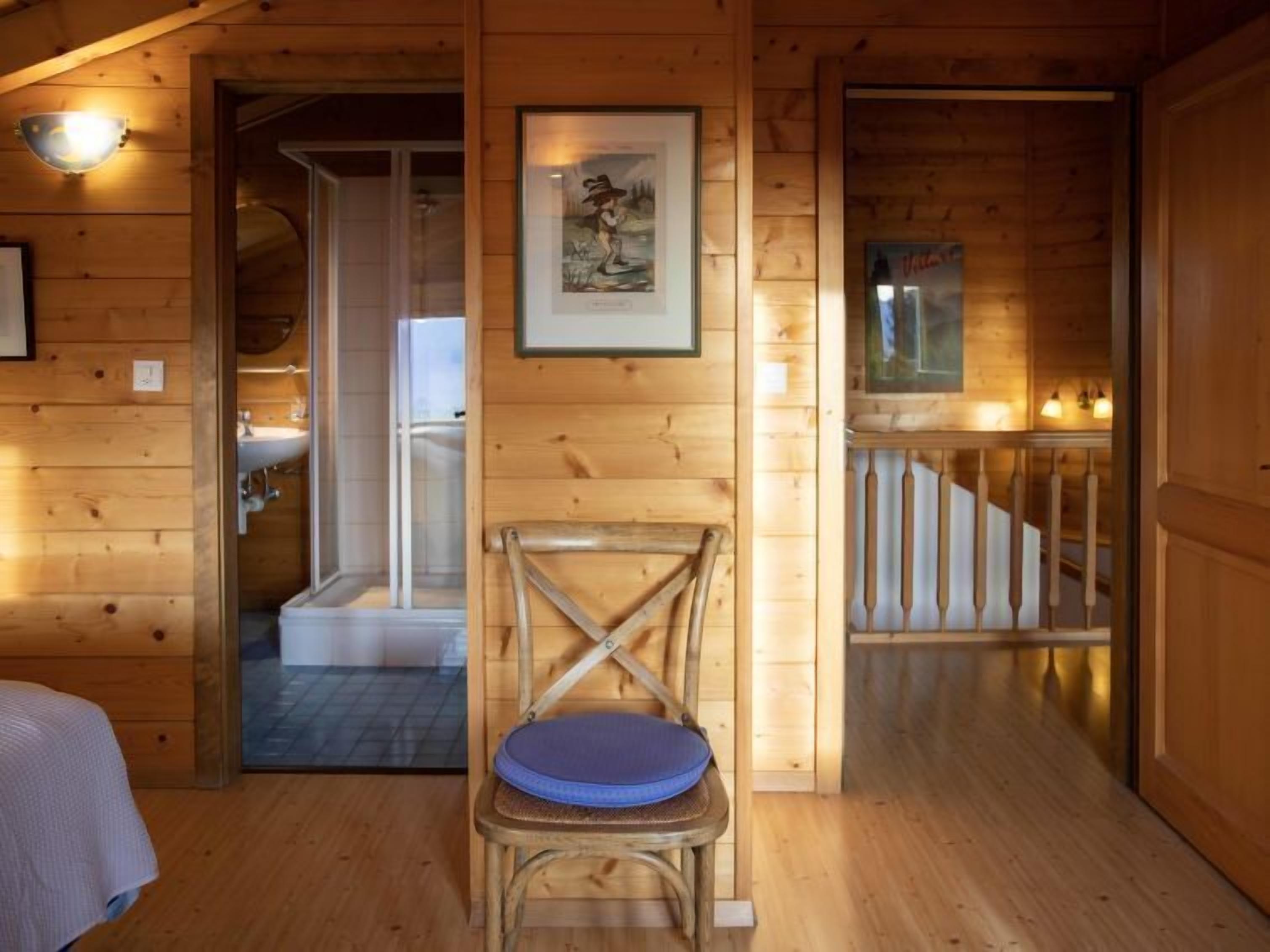 5 chambres, bureau, Internet gratuit