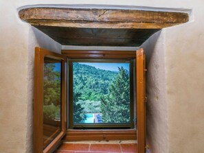 Interior - Madonna by Interhome (Reggello)