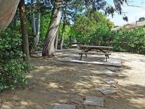 Outdoor dining - Paradise Océan by Interhome (Capbreton)