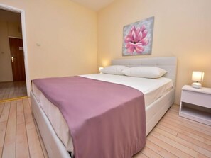 1 bedroom, Internet
