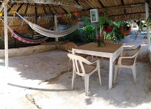 Terrace/patio - Hostal Villa Juliana (Planeta Rica)
