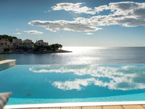 Pool - Vacation home Gloss by Interhome (Primošten)