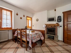 Dining - Hérisson by Interhome (Sarre)